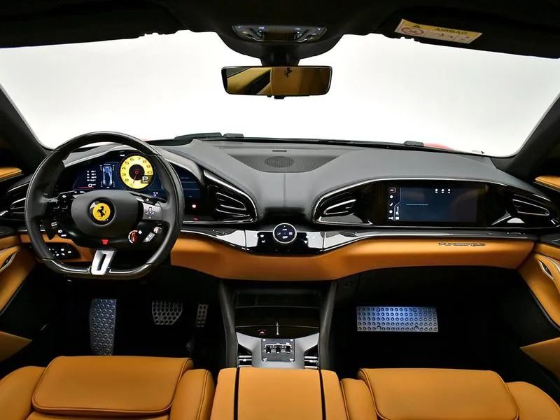 Ferrari Purosangue 6.5 V12 725cv, foto 4 de 17