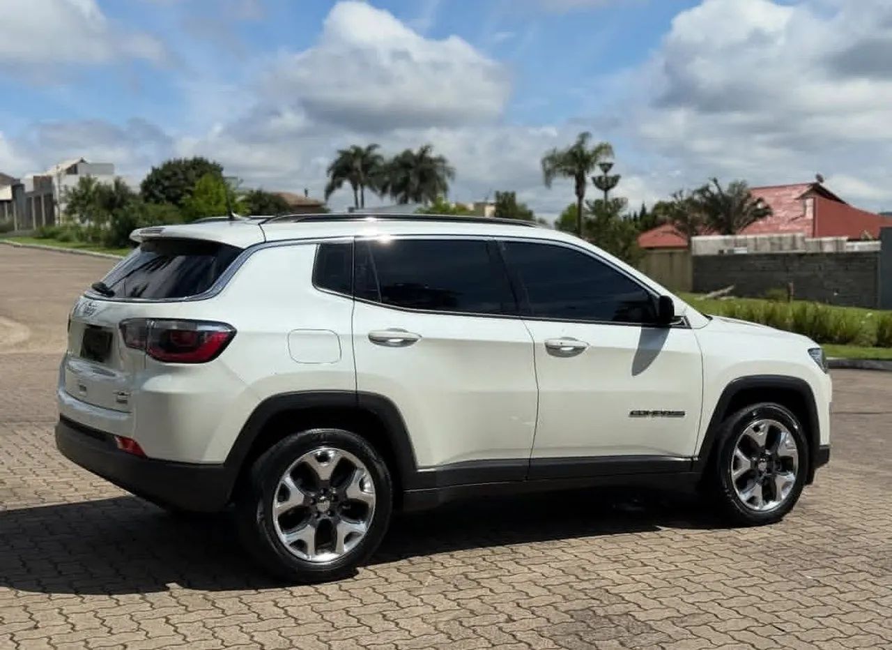 Jeep Compass Longitude 2.0 4X2 Flex 16V Aut. 2019 - Foto 2