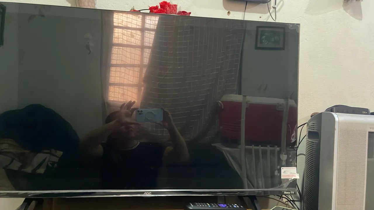 Vende se Tv smart 42 polegadas semi nova 2,300 - Foto 2