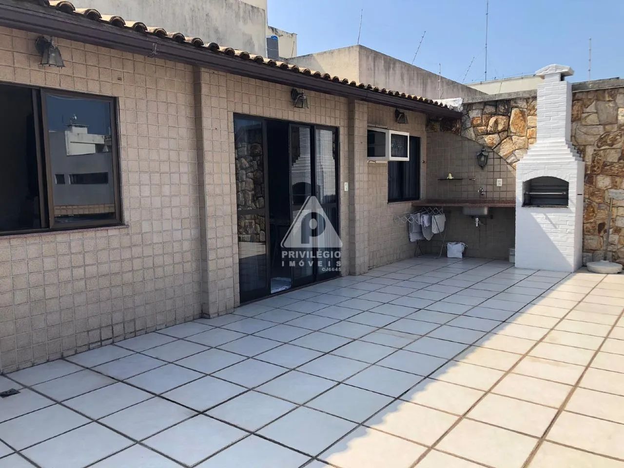 Cobertura Linear na Gleba A do Recreio com Espaço e Conforto! - Foto 2