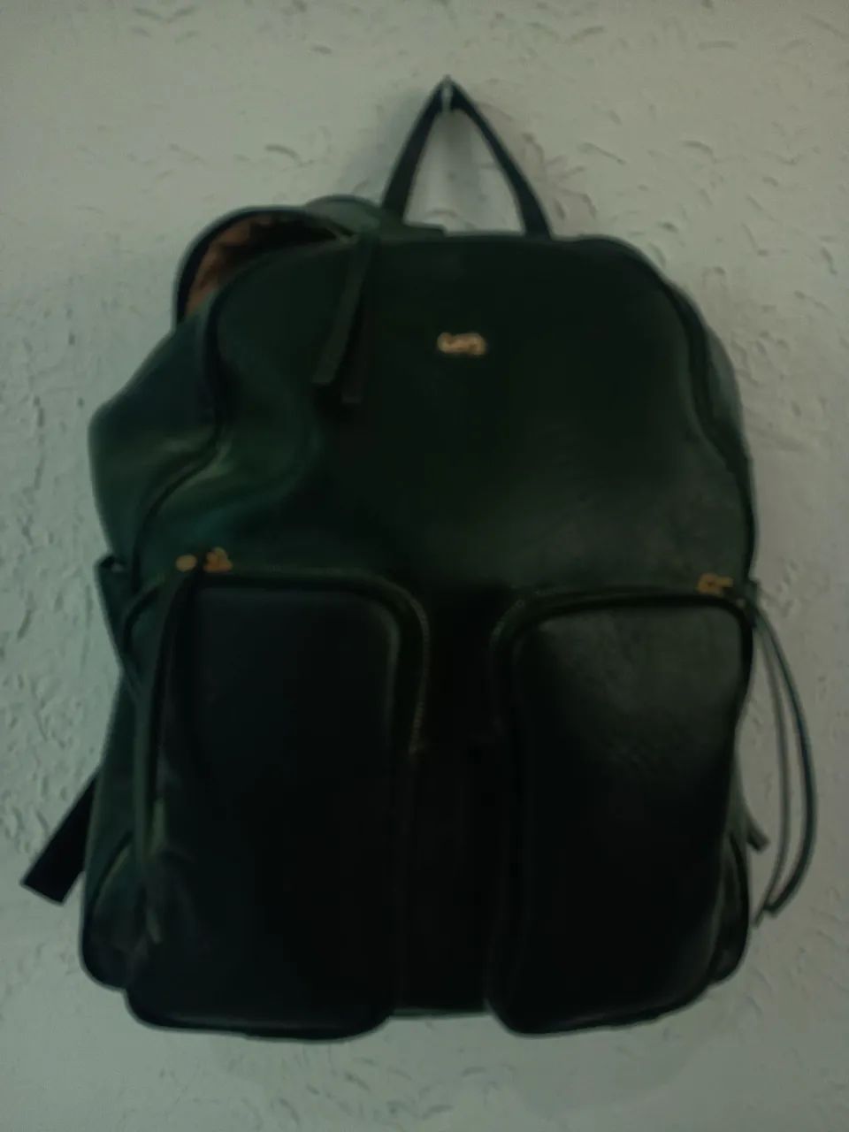 Mochila Preta de Couro  - Foto 4