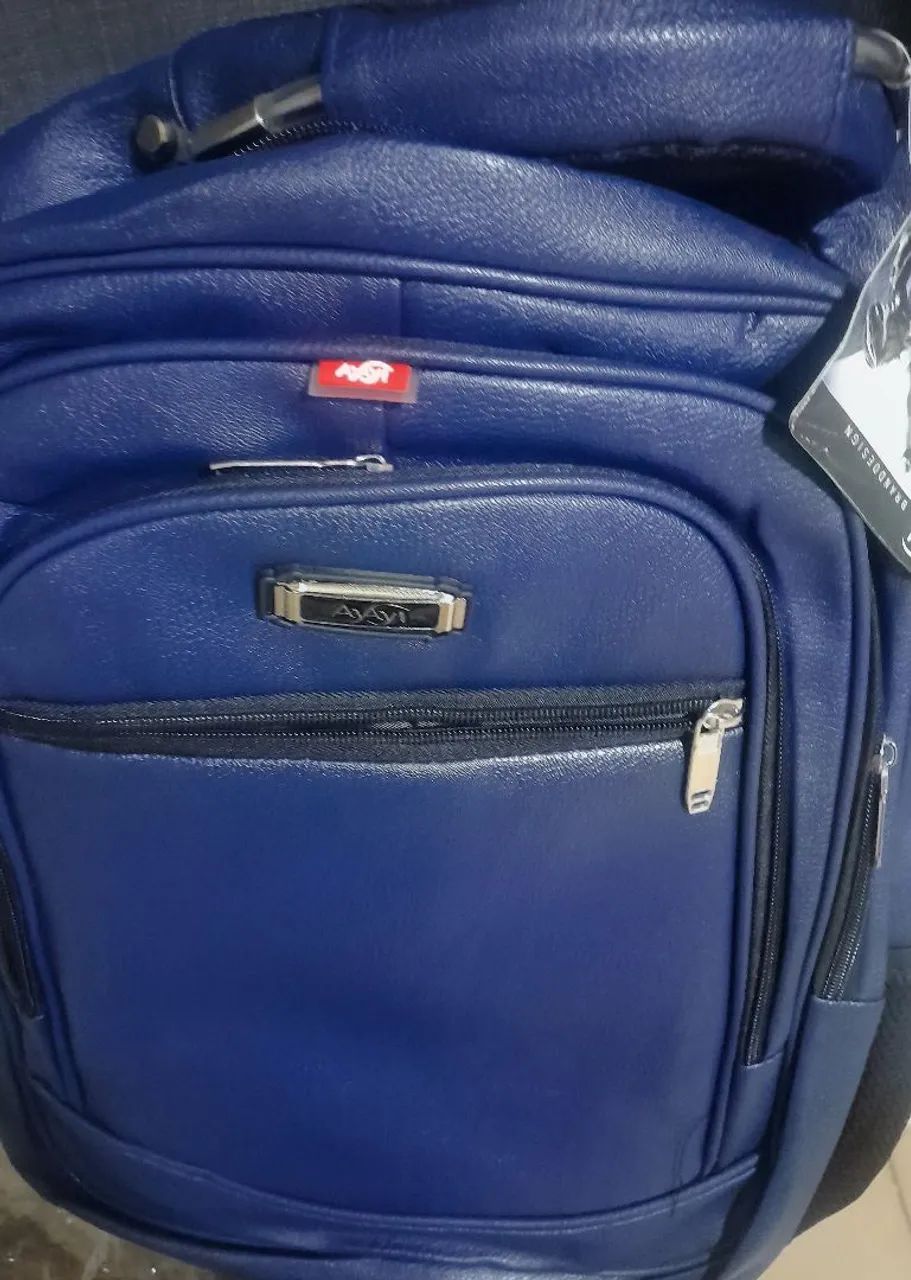 Mochila impermeável dd couro sintético  - Foto 5
