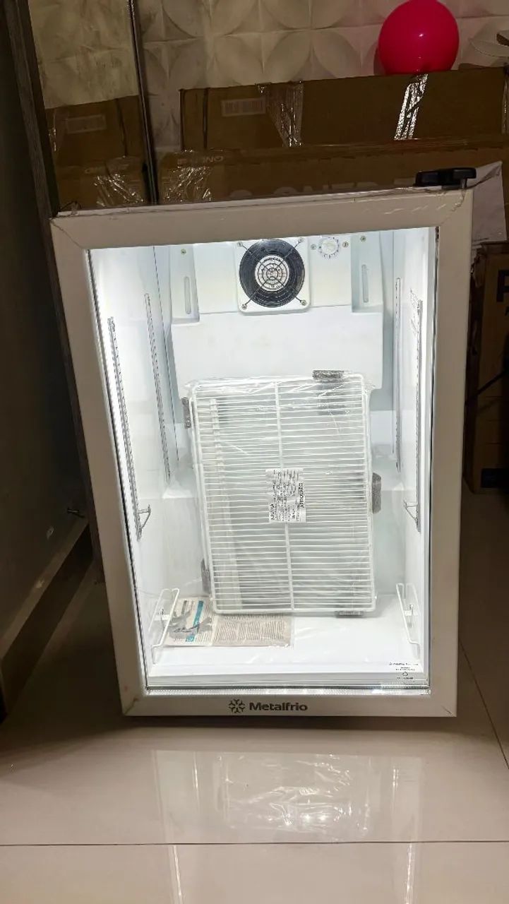Freezer expositor 97L