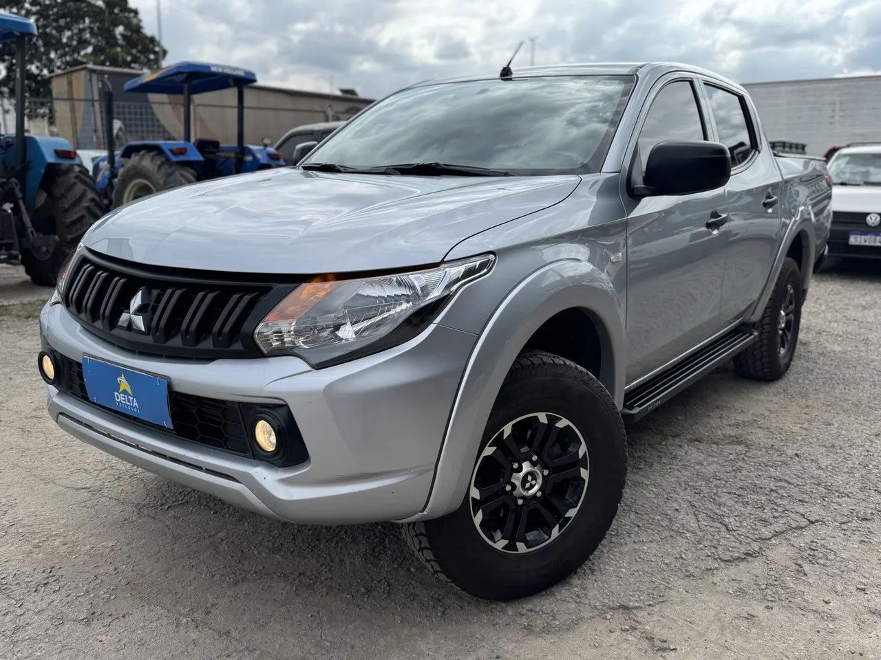 Mitsubishi L200 2023