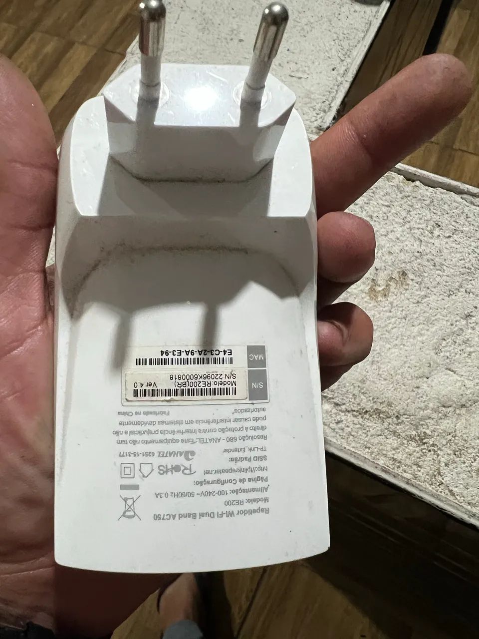 Repetidor de Sinal Wi-Fi TP-Link RE200 - Foto 2