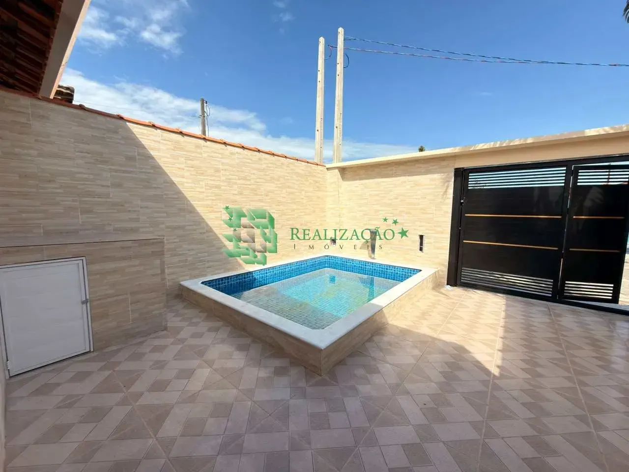 Casa com piscina Na praia de Mongaguá - Foto 2