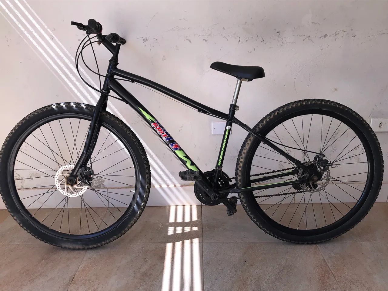 Bicicleta Axw aro 29