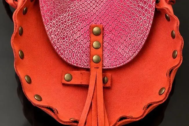 Bolsa de couro, artesanal - Foto 2