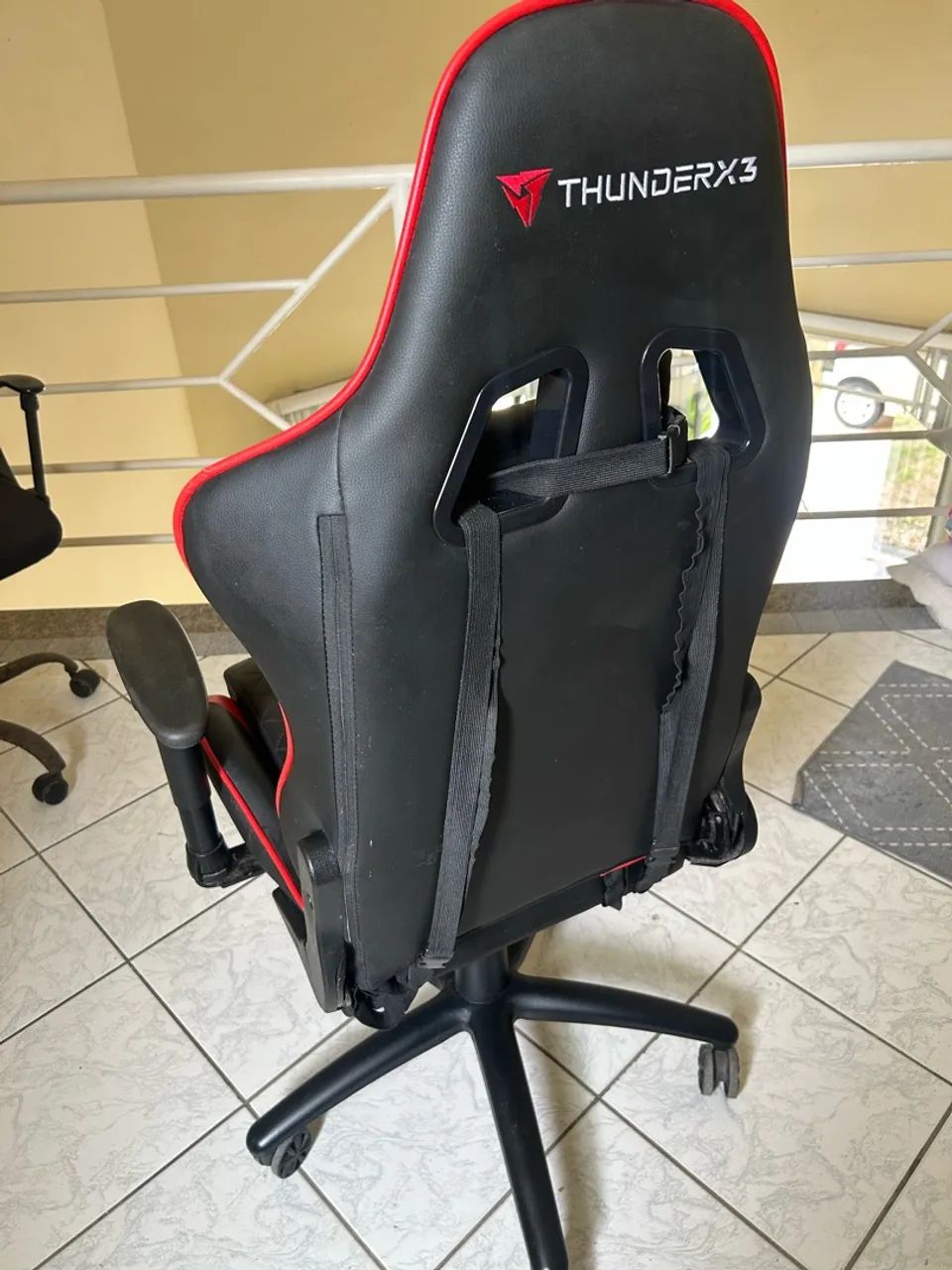 Cadeira gamer Thunder x3 - Foto 2