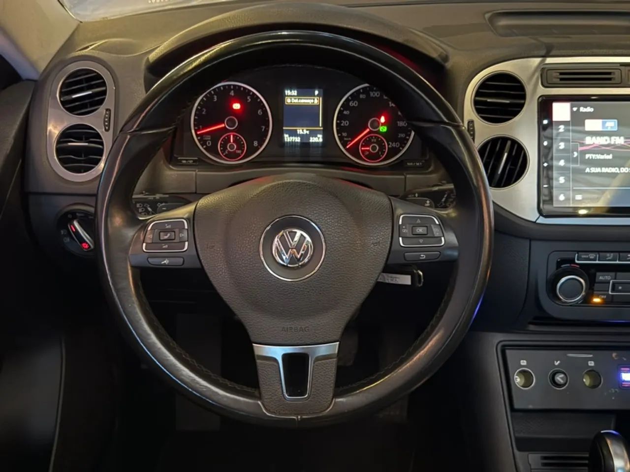 Volkswagen Tiguan 2.0 TSI 16V 200cv Tiptronic 5p, foto 13 de 20