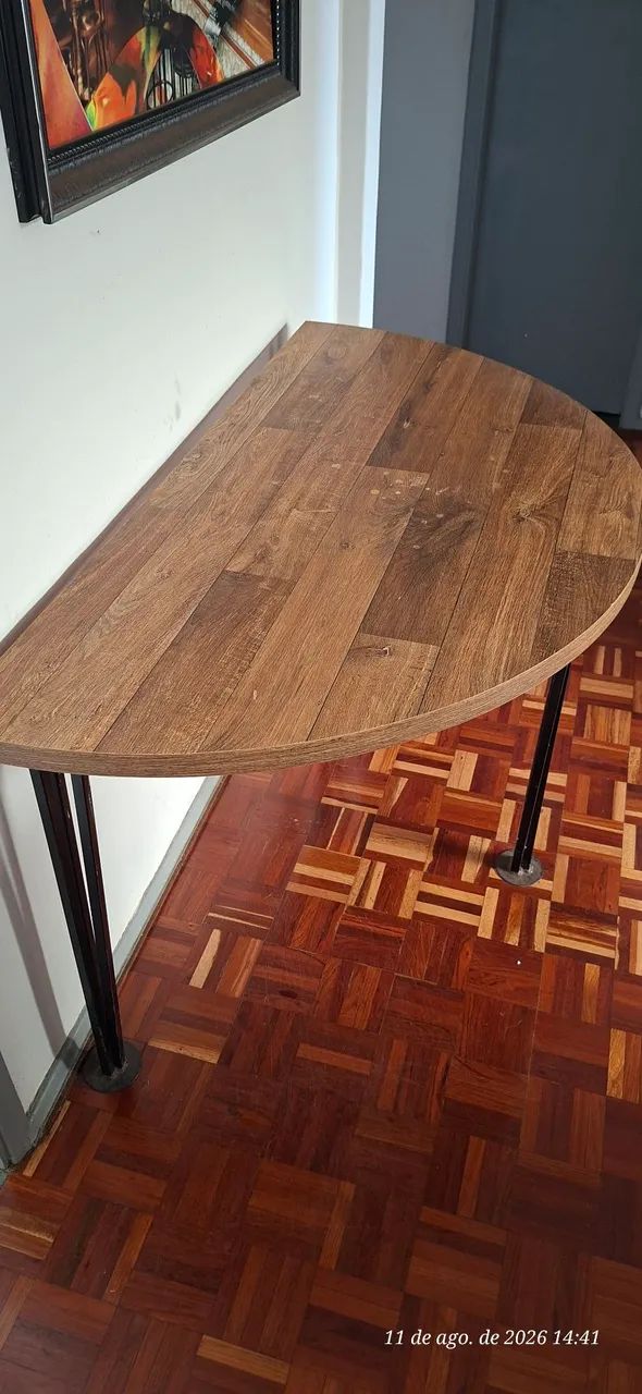 Mesa meia lua