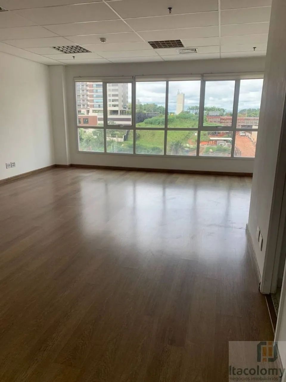 Sala para locaçao Alphaville