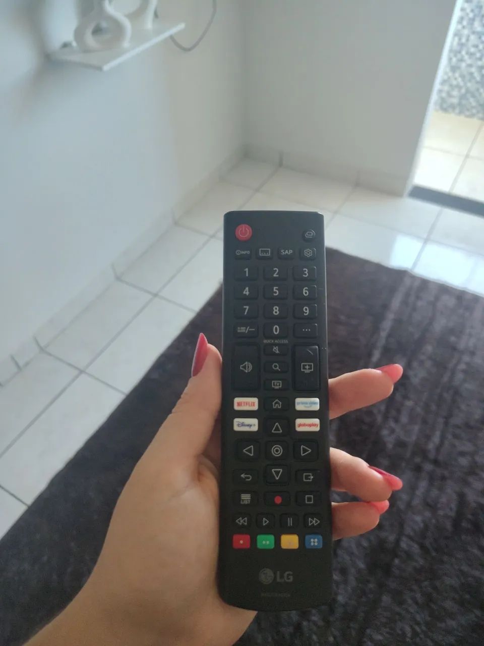Vendo TV 43 Polegadas LG Smart Thinq AI - Foto 4