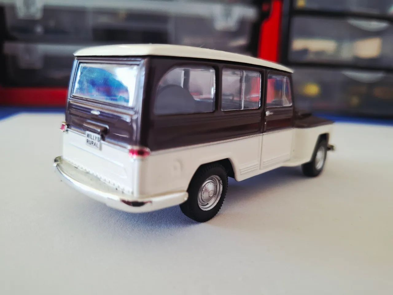 WESTERN MODELSフォード 1/43 1946 Miniatura Rural Willys 1:43 - Brinquedos e Jogos - Kobrasol, São