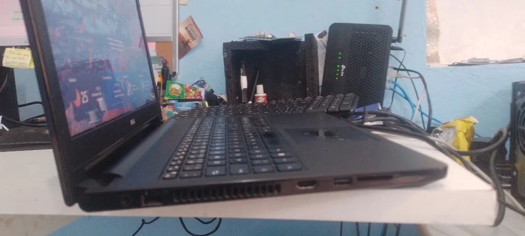 Notebook Dell i5 7°G 8gb dr4 ssd240  - Foto 2