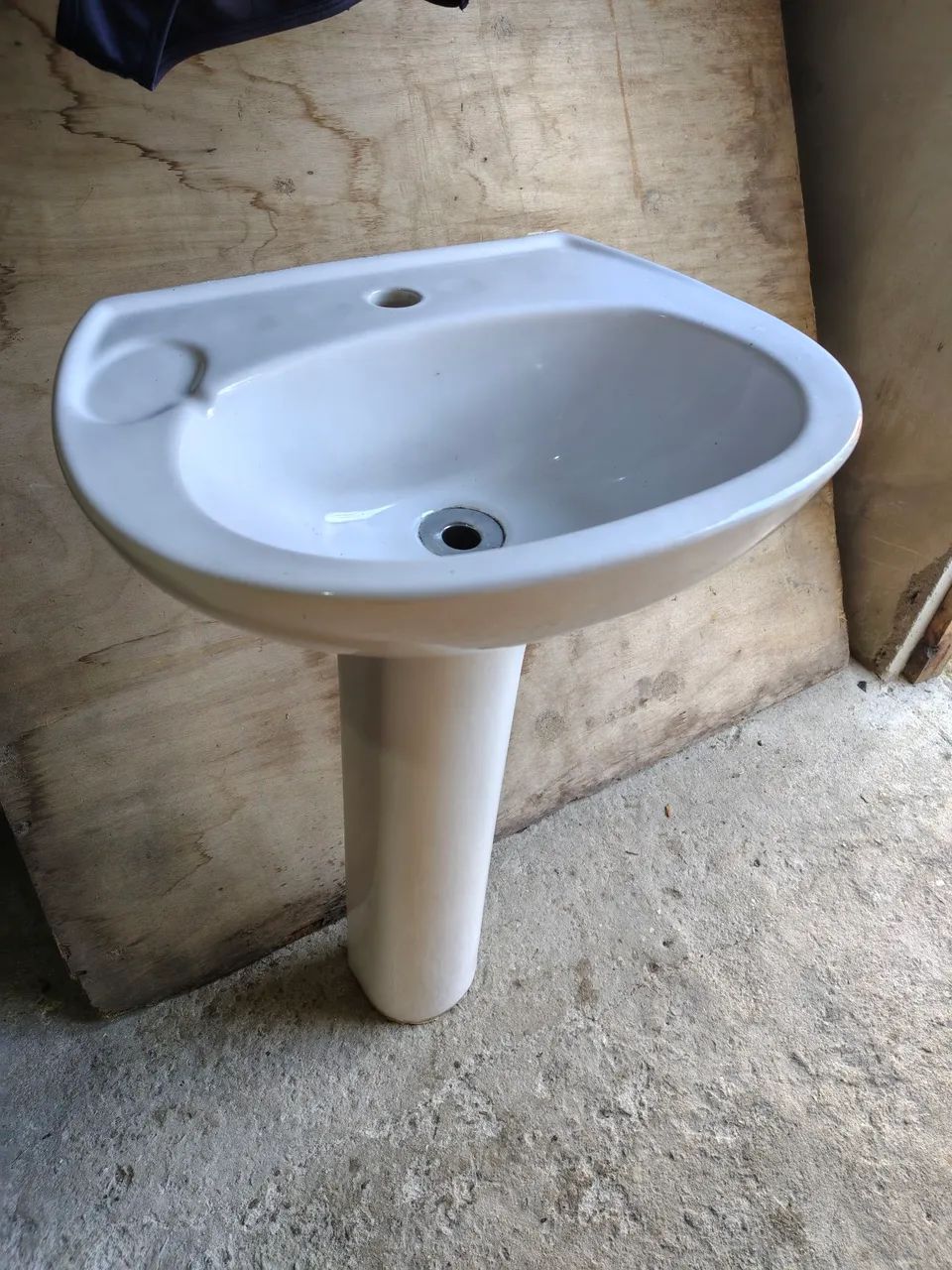 Pia com pedestal nova - Foto 2