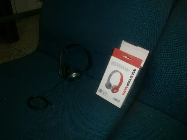 fone de ouvido com cabo - Foto 3