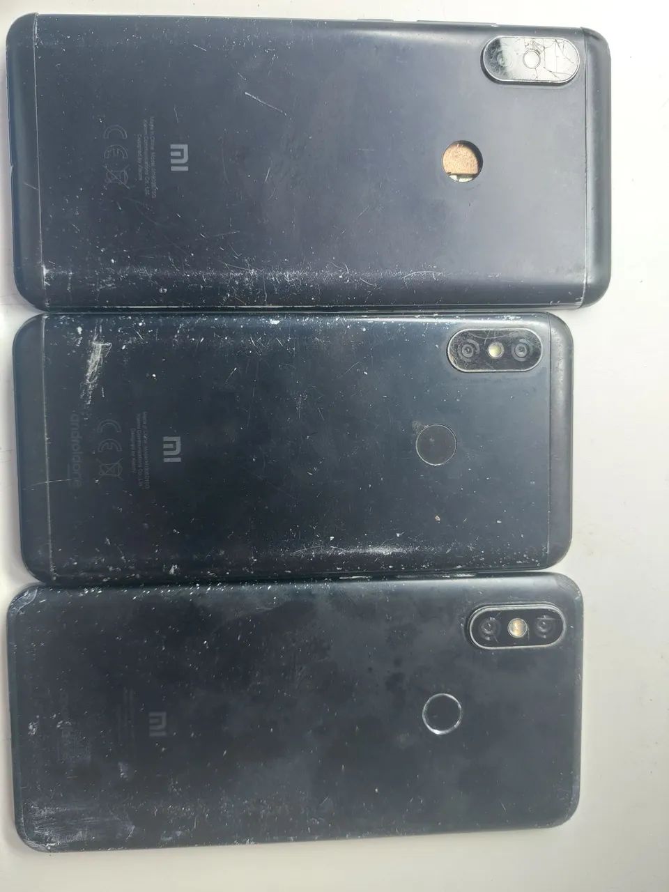 Lote de Xiaomi são 3 aparelhos 