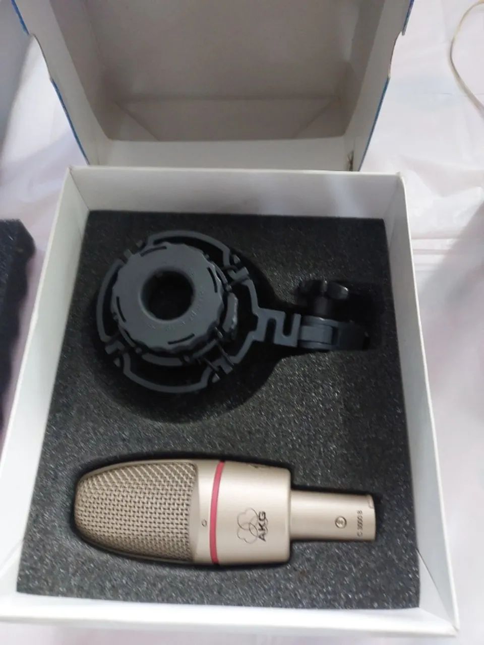 Microfone de Studio Condensador AKG C3000B - Foto 4
