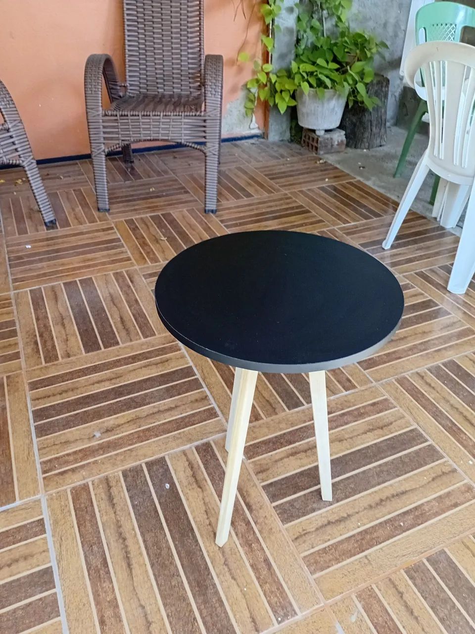 Mesinha decorativa Preta - Foto 2