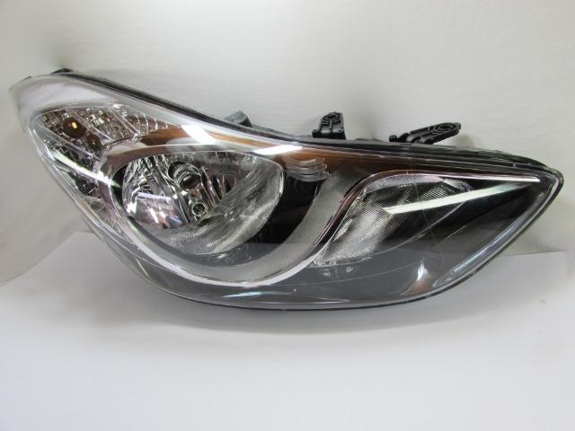 Farol Hyundai Elantra 2011 2012 2013 Direito