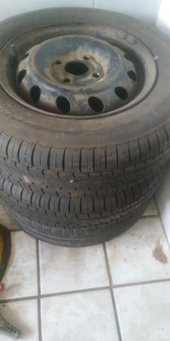Pneus pirele aro 13 - Foto 4