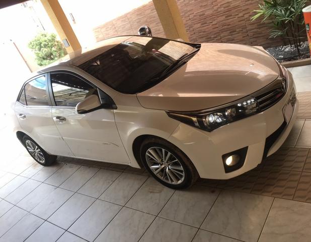 Vende-Se Corolla Altis 16/17 2.0 automático, - Foto 3