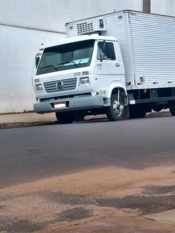 Agrego ou faço frete - Foto 2