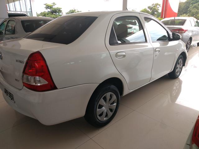 Toyota etios sd x 1.5 mec. 2016/2017 - Foto 3