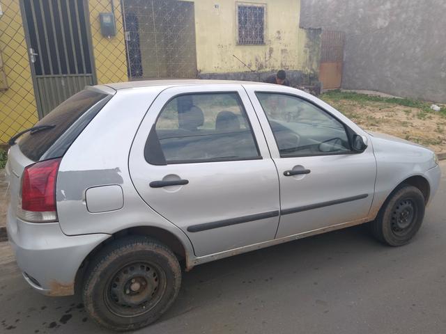 Vendo Palio completo funcionando tudo documento em dias só no ponto de transferência - Foto 3