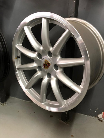 Rodas Originais Porsche 19 5x130 Duas talas - Foto 4