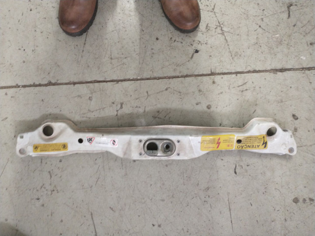 Travessa frontal superior Tiggo 2013