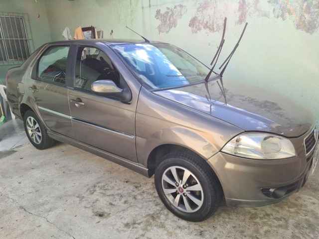 SIENA CELEBRETION EL 1.4 ANO 2012