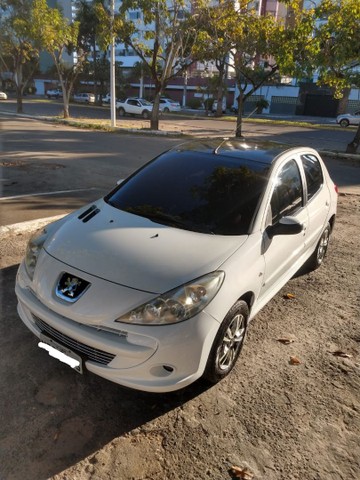 PEUGEOT 207, 2012 RATCH