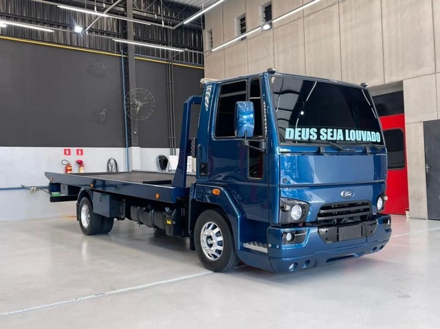 CAMINHÃO FORD CARGO 816   ENTRADA+PARCELAS FIXAS 