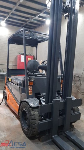 Empilhadeira Still Elétrica 3.500Kg Contra Balanceada Modelo R60-35