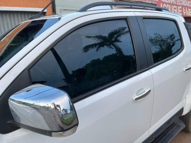 VENDO CAMINHONETE S10 4X4 2019/2020 GASOLINA