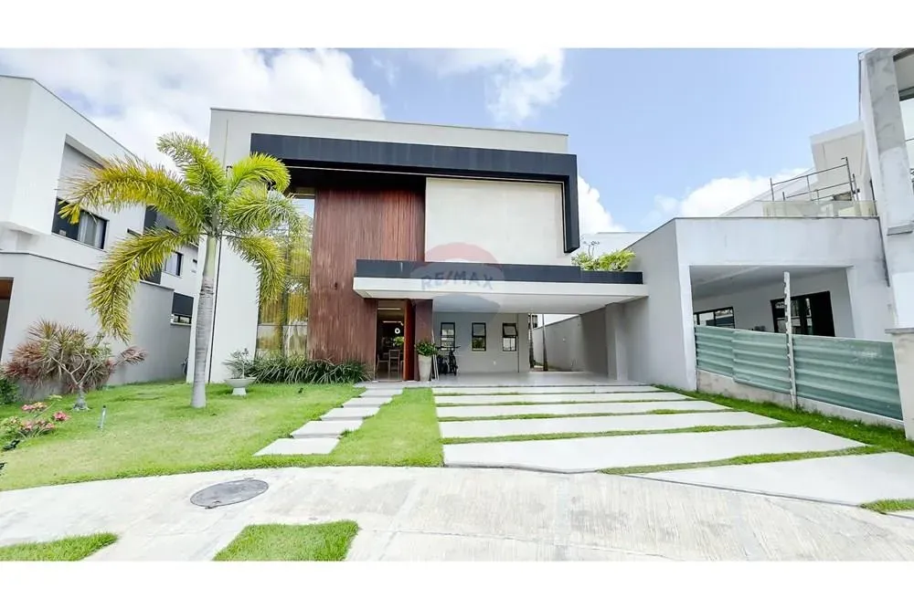 Conforto e Luxo: Casa de Condomínio em Eusébio