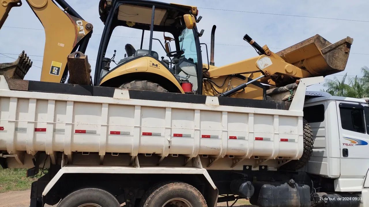 Vendo toda original 230 mil ano 2013 aceito proposta em dinheiro 