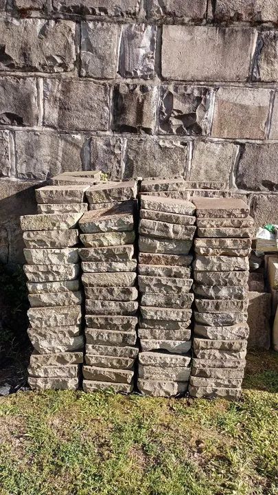 Pedras para calçada ( vendo a unidade tbm)