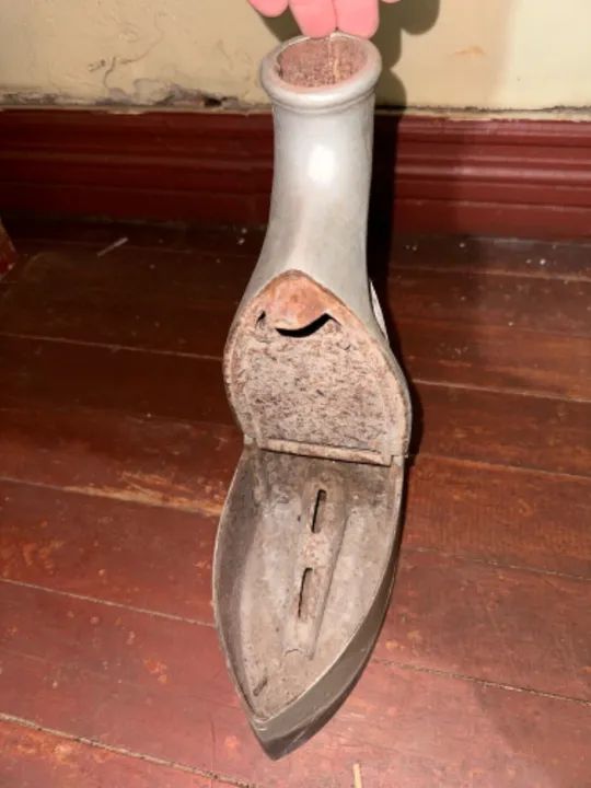 Ferro de Passar antigo - Foto 6