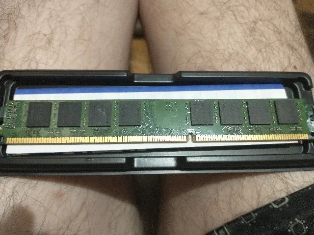 Memória RAM Kingston KVR16N11/8 1600 Mhz 1x8 GB DDR3 usada em boas condições - Foto 3