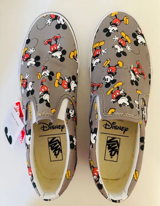 Tênis Vans Slip-On Disney Mickey Mouse Cinza - Foto 4