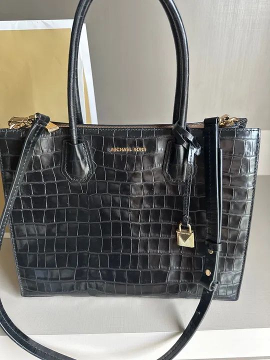 Bolsa Michael Kors Croco Preta - Foto 4