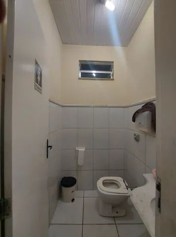 Ponto comercial/Loja/Box para venda com 221 metros quadrados com 1 quarto - Foto 4