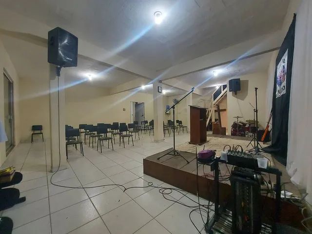 Ponto comercial/Loja/Box para venda com 221 metros quadrados com 1 quarto