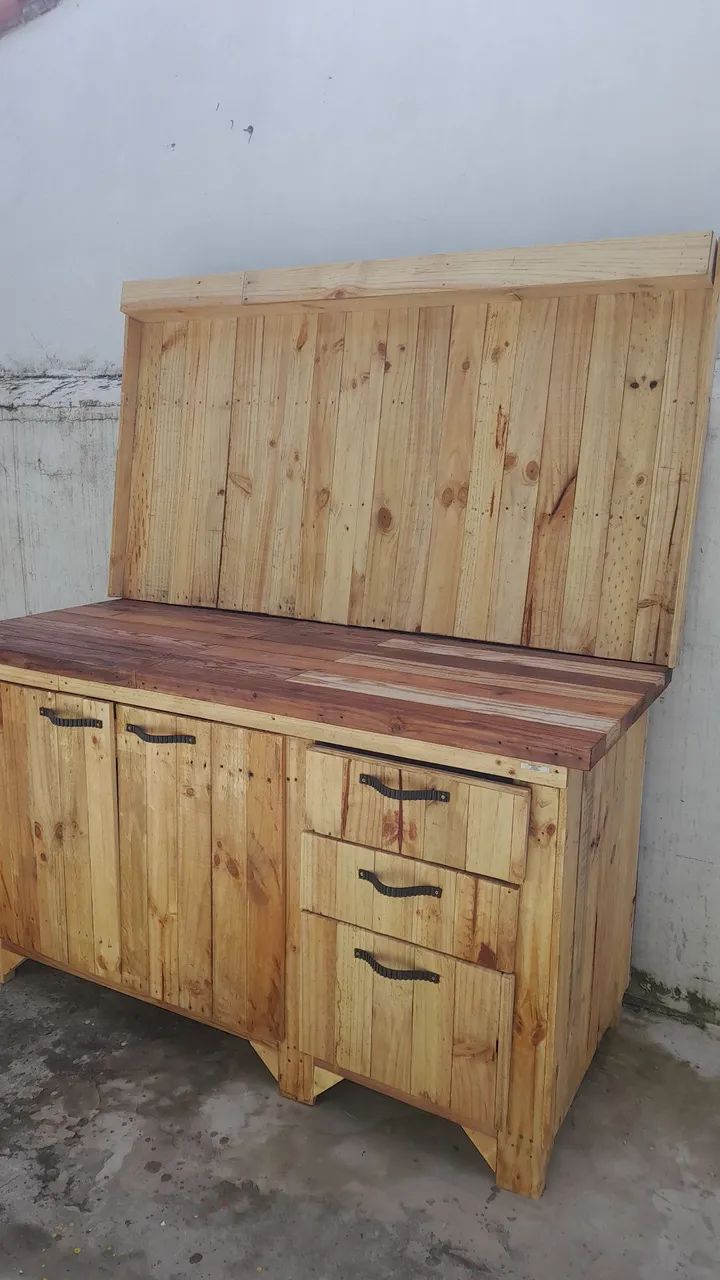 Bancada de madeira para trabalho pesado