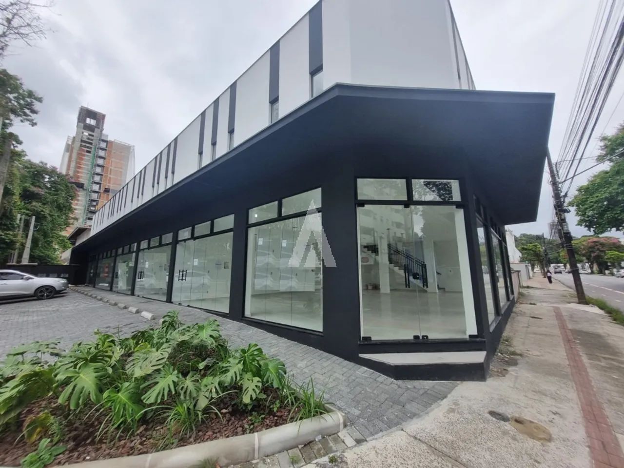 Loja para alugar por R$ 5650.00, 80.75 m2 - ANITA GARIBALDI - JOINVILLE/SC