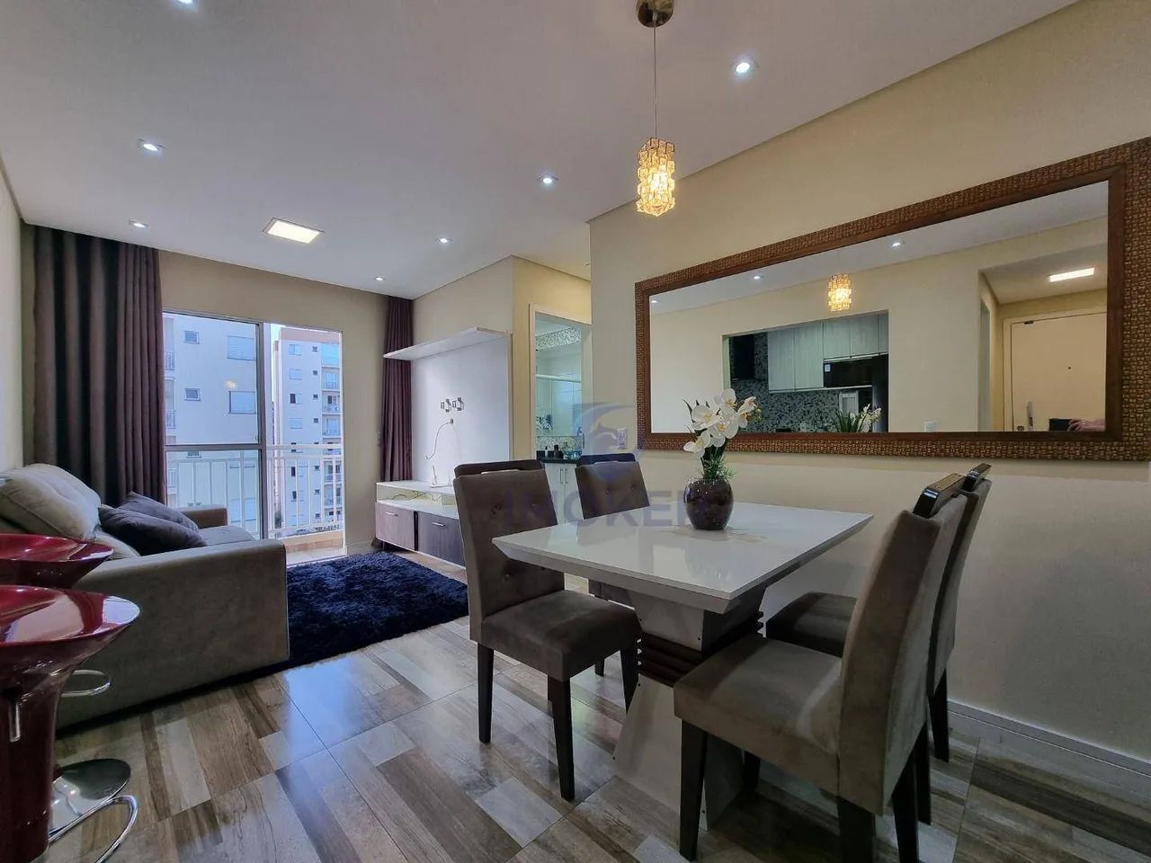 Apartamento totalmente mobiliado, Praça das Árvores, Ferraz de Vasconcelos/SP; 2 quartos; 
