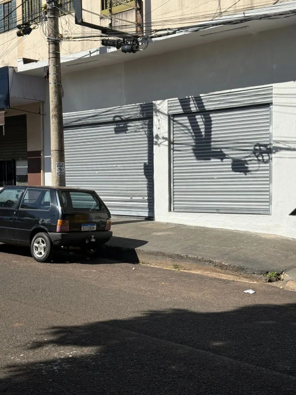 Imóvel comercial no Bairro Marta Helena , em estado de novo 